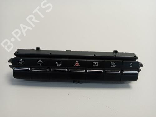 Used Warning switch PEUGEOT 5008 (0U_, 0E_) 1.6 HDi (114 hp) 18656294