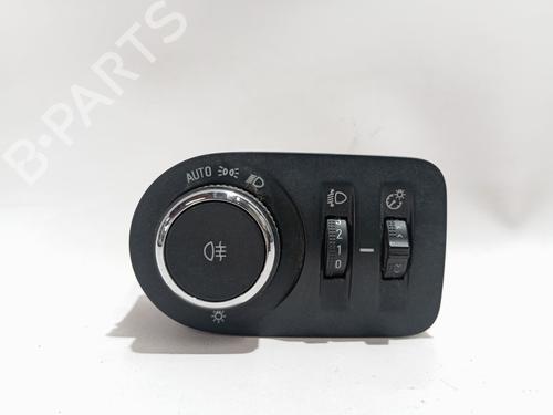 Used Headlight switch Headlight switch 37178344 37178344