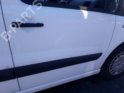 Used Right front door PEUGEOT EXPERT Tepee (VF3X_) [2007-2025]  29410005