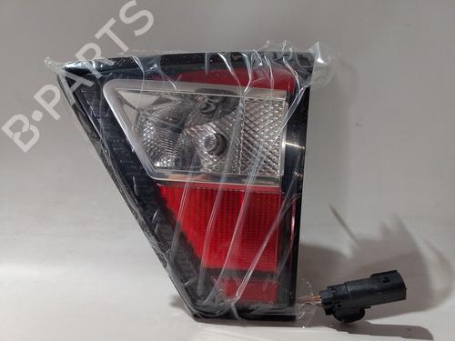 Used Right tailgate light Right tailgate light FORD KUGA II (DM2) 2.0 TDCi (136 hp) 40105473 40105473
