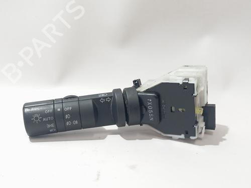 Used Headlight switch NISSAN QASHQAI I (J10, NJ10) 1.5 dCi (106 hp) 32859750