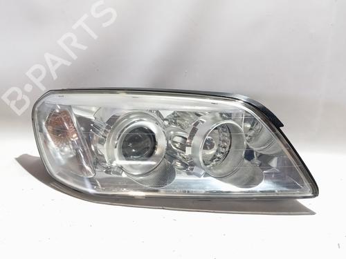 Used Right headlight Right headlight 37175560 37175560