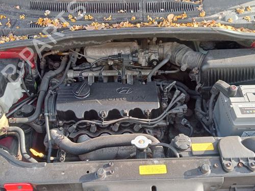 Right headlight HYUNDAI GETZ (TB) 1.3 | BP27338142C29