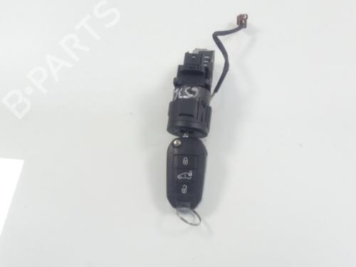 Electronic module PEUGEOT EXPERT Van (VF3A_, VF3U_, VF3X_)  | BP17527286M83 