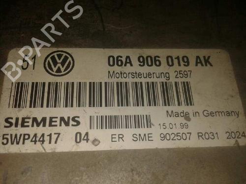 Engine control unit (ECU) VW GOLF IV (1J1) 1.6 16V | BP12633078M57 