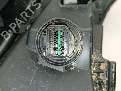 Left headlight HYUNDAI TUCSON (NX4E, NX4A) | BP29724081C28