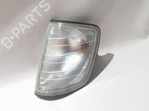 Used Left front indicator Left front indicator MERCEDES-BENZ 124 Saloon (W124) 200 D (124.120) (75 hp) 40105214 40105214