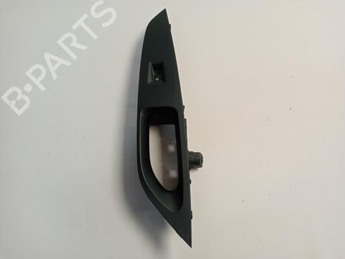 Used Right front window switch SEAT LEON (5F1) [2012-2021]  30373207