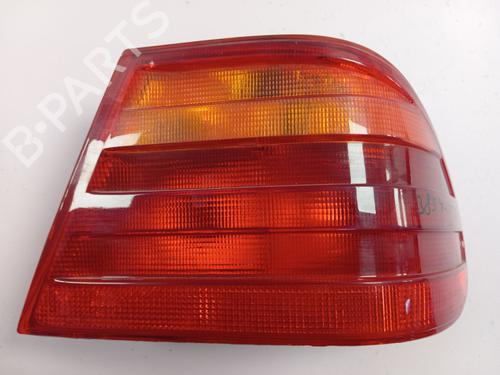 Used Right taillight MERCEDES-BENZ E-CLASS (W210) E 200 (210.035) (136 hp) 26720468