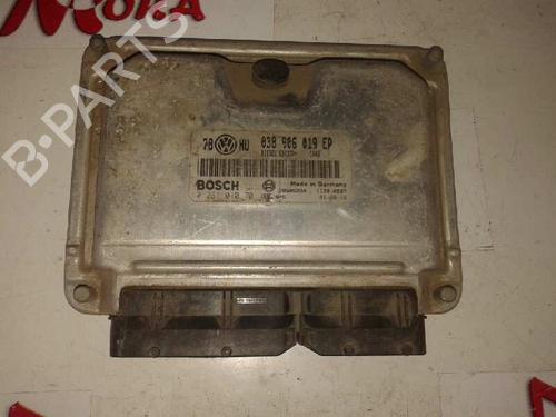 Engine control unit (ECU) VW PASSAT B5.5 (3B3)  | BP12677492M57 