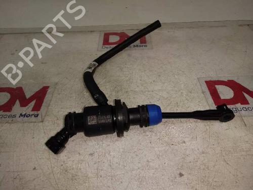 Used Clutch slave cylinder NISSAN QASHQAI II SUV (J11, J11_) [2013-2025]  14129943