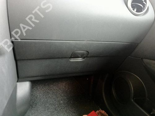 Used Glove box NISSAN QASHQAI / QASHQAI +2 I (J10, NJ10, JJ10E) [2006-2014]  17676097