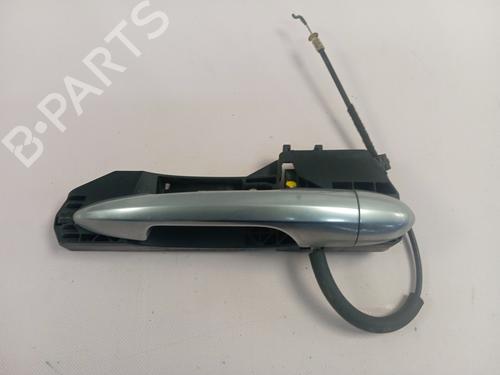 front-right-exterior-door-handle-alfa-romeo-giulietta-940_-2010-2011-2012-2013-2014-2015-2016-2017-2018-2019-2020-31919744 main image