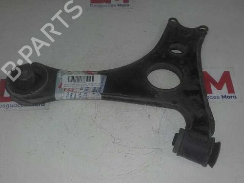 Used Right front suspension arm MERCEDES-BENZ A-CLASS (W168) A 170 CDI (168.009, 168.109) (95 hp) 16565109