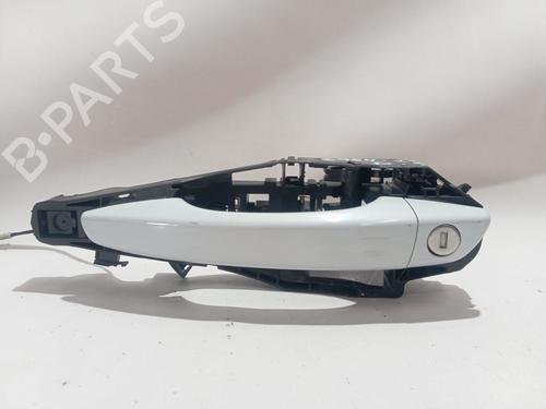 Used Front left exterior door handle Front left exterior door handle 37403033 37403033