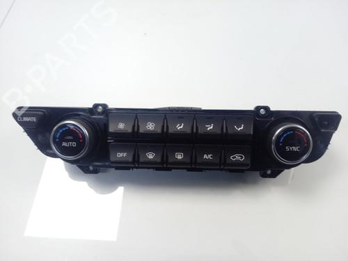 Used Climate control KIA SPORTAGE IV (QL, QLE) 1.7 CRDi (116 hp) 12675748