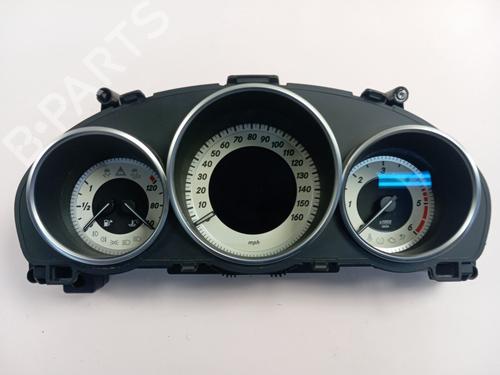 Used Instrument cluster Instrument cluster MERCEDES-BENZ E-CLASS (W212) E 220 CDI / BlueTEC (212.001, 212.002) (170 hp) 34136022 34136022