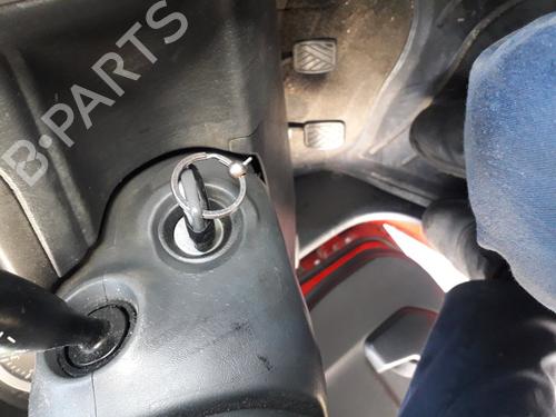 Other SUZUKI JIMNY Closed Off-Road Vehicle (SN) 1.5 DDiS 4x4 MOSTRADOR |