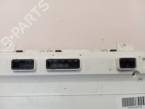 Instrument cluster TOYOTA HILUX VIII Pickup (_N1_)  | BP22557756C47 