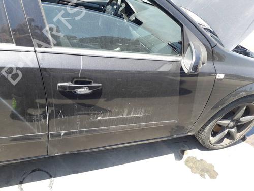 Used Right front door OPEL ASTRA H (A04) [2004-2014]  12670381