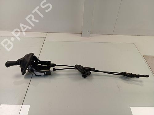 Used Gear lever RENAULT KANGOO / GRAND KANGOO II (KW0/1_) [2008-2025]  19111611