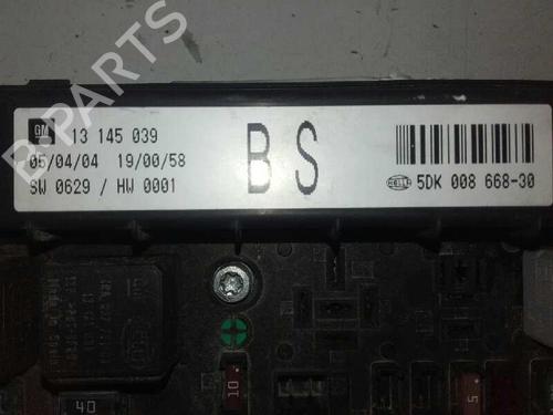 Zekeringkast OPEL ASTRA H (A04)  | BP16218844E1 