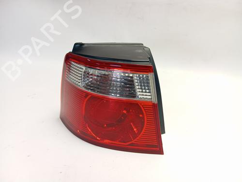 Used Left taillight KIA CARENS II MPV (FJ) [2002-2013]  25854461