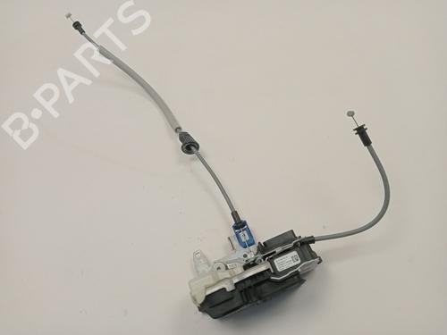 fechadura-tras-esquerda-lynk-co-01-2017-36017621 main image
