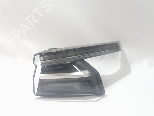 Used Right taillight NISSAN QASHQAI III (J12) 1.3 DIG-T (140 hp) 32141905