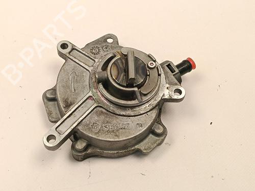 Used Vacuum pump AUDI A4 B7 (8EC) 2.0 TDI 16V (140 hp) 31947537