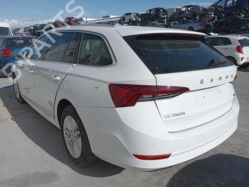 Right tailgate light SKODA OCTAVIA IV Combi (NX5, PV5) 1.0 TSI e-TEC | BP30914049C80  - Image 21