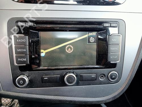 Used Radio SEAT LEON (1P1) 1.6 TDI (105 hp) 18029756