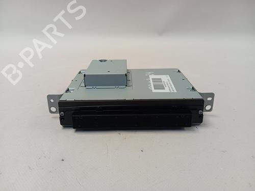 Used Radio LAND ROVER DISCOVERY V (L462) 3.0 Td6 4x4 (258 hp) 22568400
