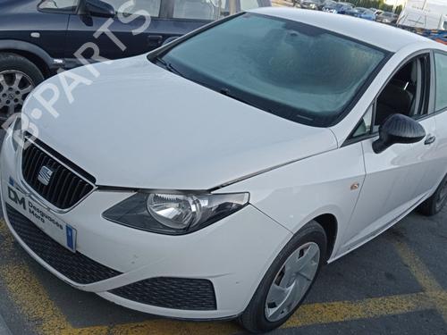 Steering column stalk SEAT IBIZA IV (6J5, 6P1) 1.4 | BP17676851I23