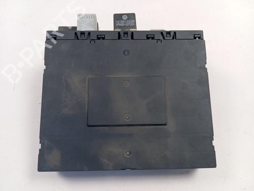 Fuse box VW GOLF V (1K1) 2.0 TDI | BP37173339E1 - Image 3