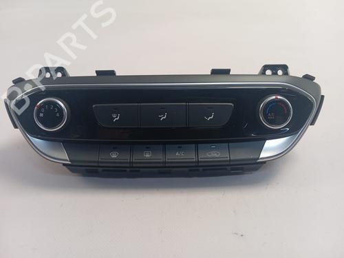 Used Climate control HYUNDAI i30 (PDE, PD, PDEN) [2016-2026]  25855029