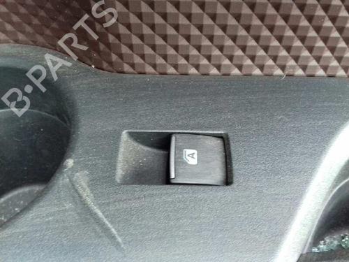 Used Right rear window switch TOYOTA C-HR (_X1_) [2016-2025]  30369601