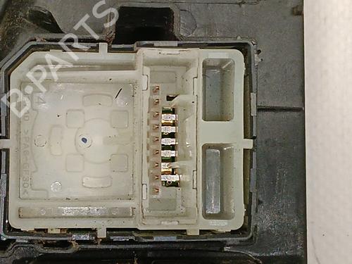 Left front window switch TOYOTA HILUX VIII Platform/Chassis (_N1_) | BP31832012I27