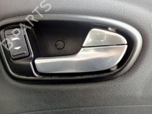 Used Front right interior door handle FORD MONDEO IV (BA7) [2007-2015]  17624230