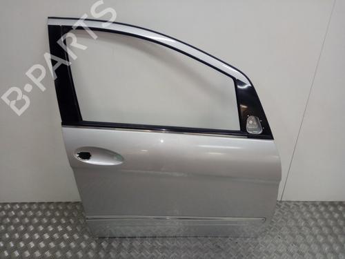 Used Right front door MERCEDES-BENZ B-CLASS Sports Tourer (W245) [2005-2011]  16783762