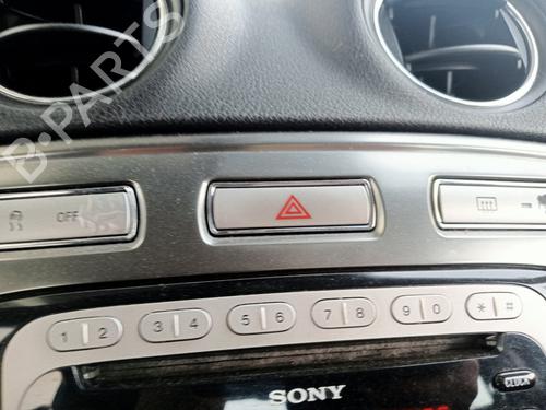 Used Warning switch FORD MONDEO IV (BA7) [2007-2015]  30373406