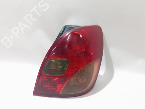 Used Right taillight TOYOTA COROLLA Verso (_E12_) 2.0 D-4D (CDE120_, CDE120R) (90 hp) 32859751
