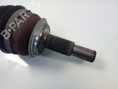 Right front driveshaft RENAULT LAGUNA II Grandtour (KG0/1_) 1.9 dCi (KG0G) | BP18528276M39 