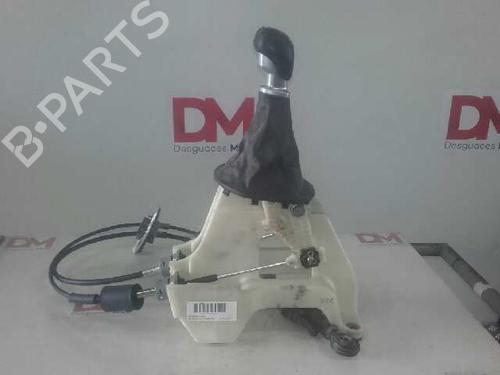 Used Gear lever KIA SPORTAGE III (SL) [2009-2017]  12639590