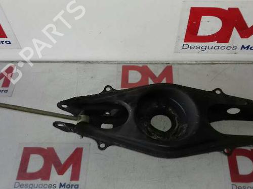 Used Left rear suspension arm MERCEDES-BENZ C-CLASS (W204) [2007-2015]  12833984