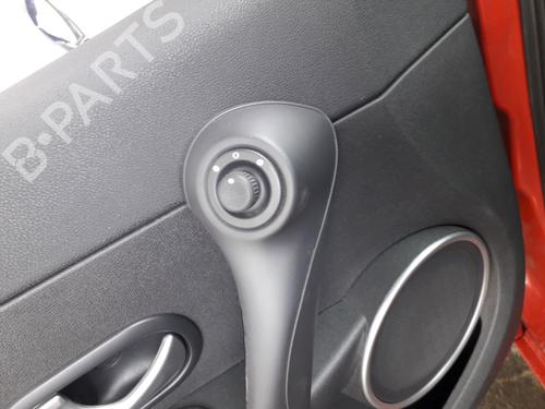 Used Mirror switch RENAULT CLIO III (BR0/1, CR0/1) 1.2 16V (BR0P, CR0P) (101 hp) 30372849