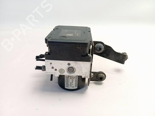 Used ABS pump FORD KUGA II (DM2) 2.0 TDCi (140 hp) 19793508