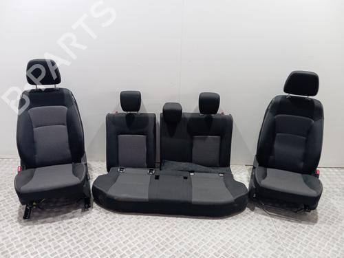 Used Seats set Seats set 39588428 39588428