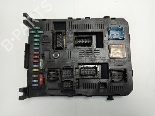Used Fuse box CITROËN C4 I (LC_) [2004-2014]  17833509