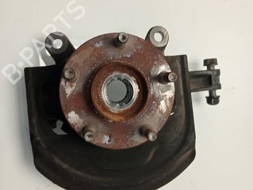 Used Left front steering knuckle RENAULT KOLEOS I (HY_) 2.0 dCi (HY0K) (150 hp) 13535521
